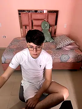 Snapshot of sexydany_ chatting on 10/14/25, 01:28 sexydany  online show from 10/14/25, 01:28