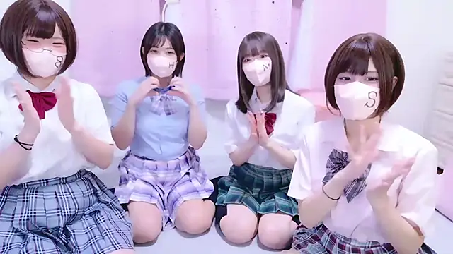 Snapshot of Saaya_xx chatting on 09/10/25, 06:13 Saaya xx online show from 09/10/25, 06:13