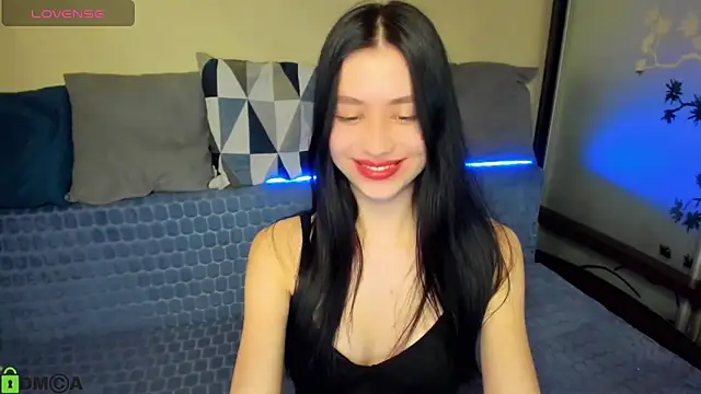 Snapshot of SelinLi chatting on 03/20/26, 12:32 SelinLi online show from 03/20/26, 12:32