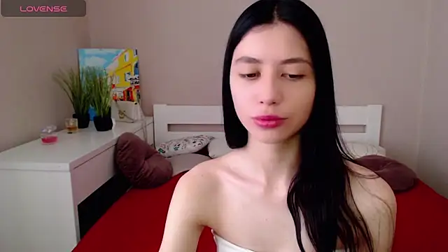 Snapshot of SelinLi chatting on 06/21/26, 08:39 SelinLi online show from 06/21/26, 08:39