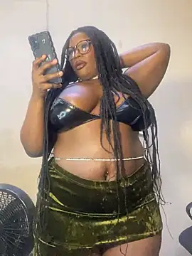 CurvyCocoxxx online show from 05/20/26, 09:43