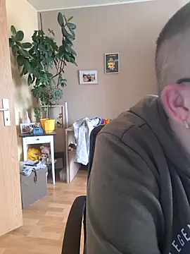 GordianWhirling online show from 03/24/26, 08:19