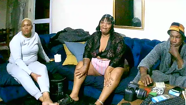 TheeBigPump online show from 11/07/25, 04:18