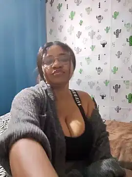 Avannay online show from 10/13/25, 12:43