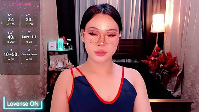 Snapshot of IamRaeganDolls69 chatting on 09/10/25, 12:32 IamRaeganDolls69 online show from 09/10/25, 12:32