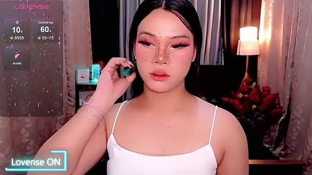 Snapshot of IamRaeganDolls69 chatting on 09/12/25, 12:00 IamRaeganDolls69 online show from 09/12/25, 12:00