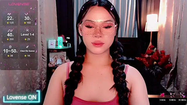 Snapshot of IamRaeganDolls69 chatting on 09/14/25, 12:43 IamRaeganDolls69 online show from 09/14/25, 12:43