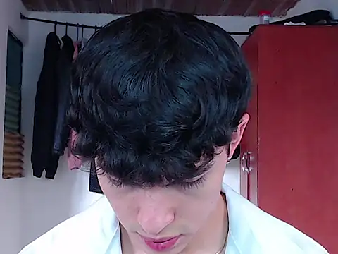 john vichenso online show from 09/15/25, 09:26