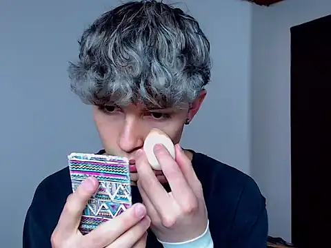 john vichenso online show from 10/10/25, 08:52