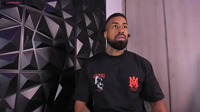 OstinDaniels online show from 10/11/25, 10:30