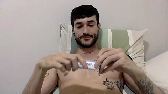 Fubinha online show from 09/18/25, 01:18