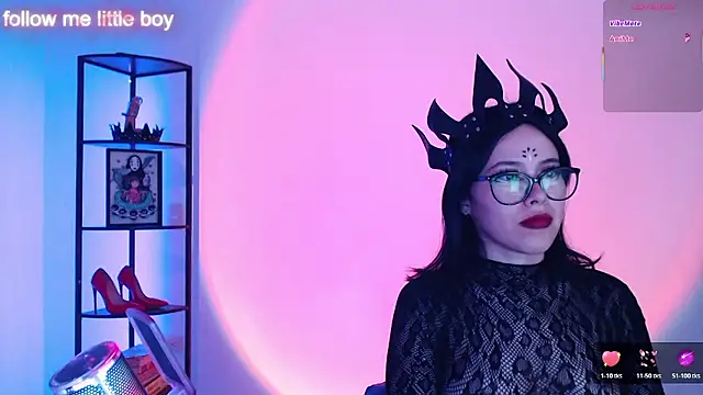 girldom online show from 01/10/26, 08:54