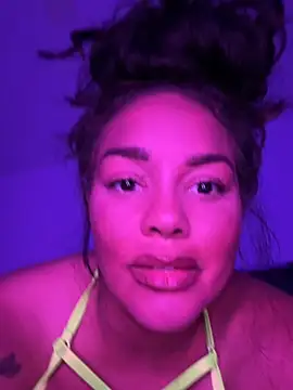 Snapshot of Sexilexiprincess chatting on 11/04/25, 06:01 Sexilexiprincess online show from 11/04/25, 06:01