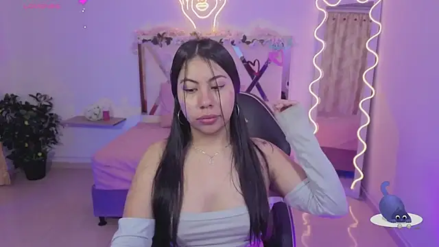 Snapshot of ZURY_TAY chatting on 01/19/26, 11:36 ZURY TAY online show from 01/19/26, 11:36