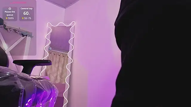 Snapshot of ZURY_TAY chatting on 03/03/26, 12:00 ZURY TAY online show from 03/03/26, 12:00