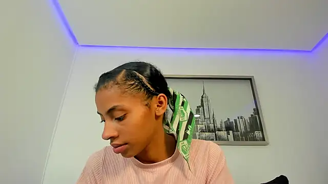 sarah ashbourne online show from 11/14/25, 12:26