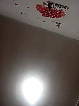 Lady 16 online show from 09/17/25, 12:29