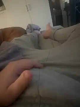 spiderkind98 online show from 09/22/25, 05:42