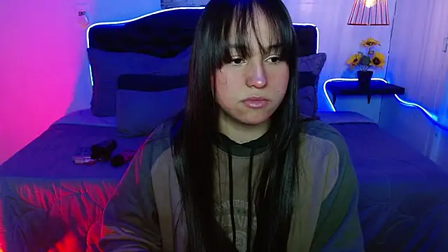 Eymmy 24 online show from 09/25/25, 02:04