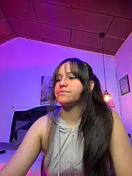 Eymmy 24 online show from 10/15/25, 03:06