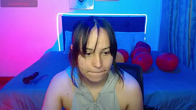 Eymmy 24 online show from 11/06/25, 02:56