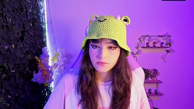 Eymmy 24 online show from 04/12/26, 01:32