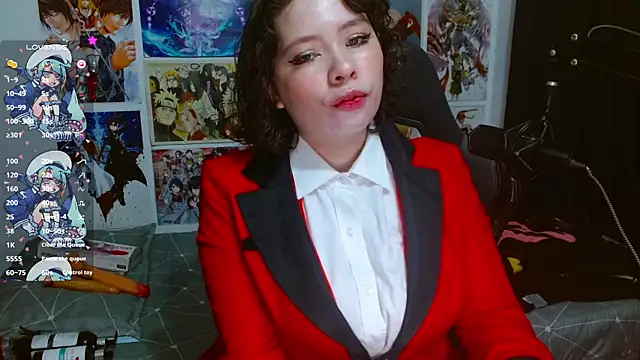 Snapshot of Lil-La chatting on 09/27/25, 10:53 Lil-La online show from 09/27/25, 10:53