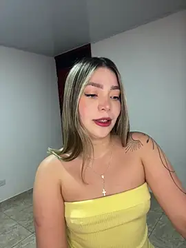 Chantel sam online show from 12/14/25, 03:23