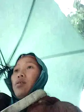 PhamPm70 online show from 11/02/25, 11:51