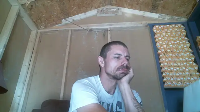 Snapshot of LostInEjaculation chatting on 06/25/26, 04:33 LostInEjaculation online show from 06/25/26, 04:33