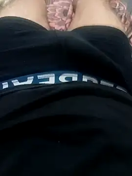 BRAYAN  22 online show from 10/24/25, 04:58