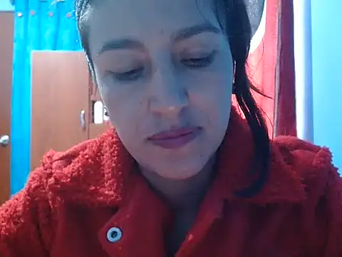 SarahFriendly online show from 06/25/26, 06:45