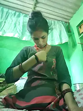 Snapshot of Gulika_Doshi chatting on 04/26/26, 01:58 Gulika Doshi online show from 04/26/26, 01:58