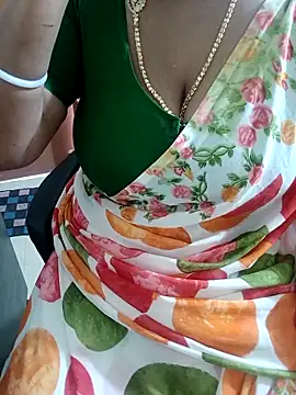 tami lavanya online show from 10/27/25, 10:08