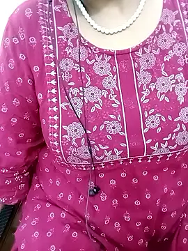 tami lavanya online show from 01/11/26, 11:48