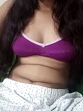 Aarti-kumri online show from 09/11/25, 08:03