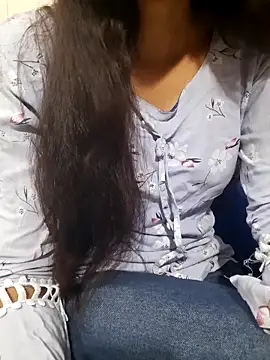 Aarti-kumri online show from 11/03/25, 05:25