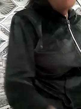 Aarti-kumri online show from 11/14/25, 06:06