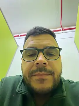 elvergon2023 online show from 04/13/26, 04:56