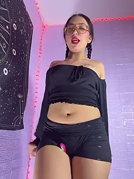 ZeziGamingg online show from 01/17/26, 07:24