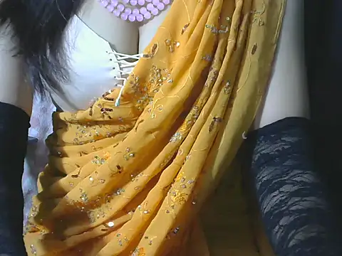 Snapshot of sheetal-sheetal95 chatting on 06/06/26, 05:50 sheetal-sheetal95 online show from 06/06/26, 05:50
