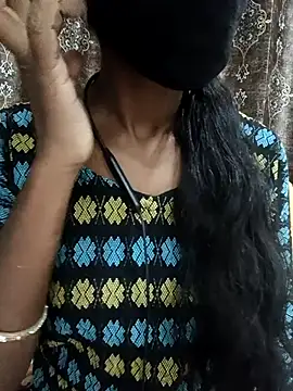 kavya-telugu84 online show from 12/05/25, 01:42