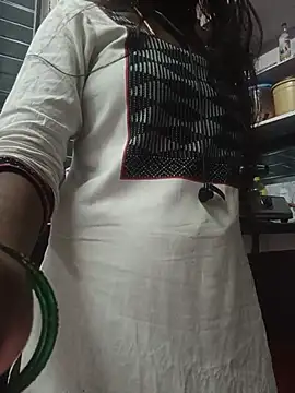 kavya-telugu84 online show from 07/04/26, 12:55
