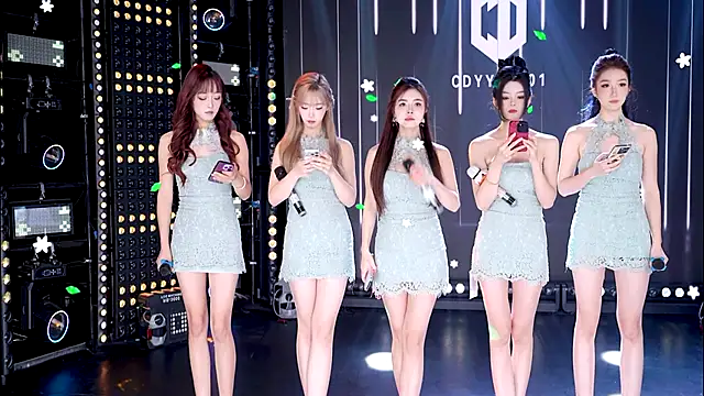 cdyyds001 online show from 10/12/25, 07:57