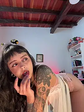 janne maybe online show from 12/03/25, 03:32