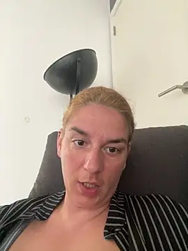 hottyFcup online show from 06/28/26, 12:22