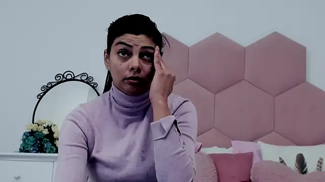 LadyLiia online show from 02/14/25, 04:58