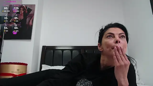 LadyLiia online show from 04/11/26, 03:22