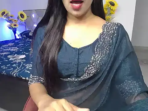 Little queenn online show from 09/24/25, 05:38