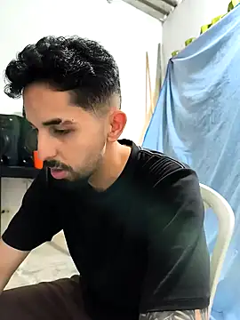 giannis090 online show from 09/30/25, 09:42